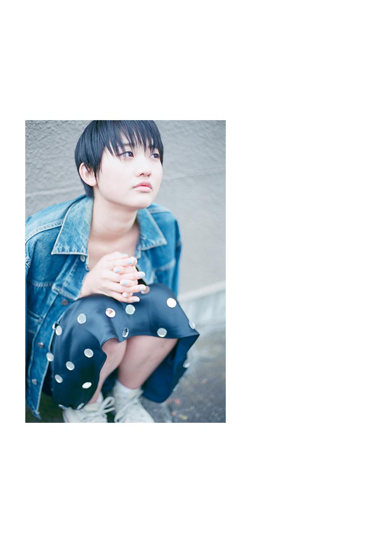 HALF × HALF 今城純　写真集 今城純「HALF × HALF」｜UnoFOTO 京都写真美術館